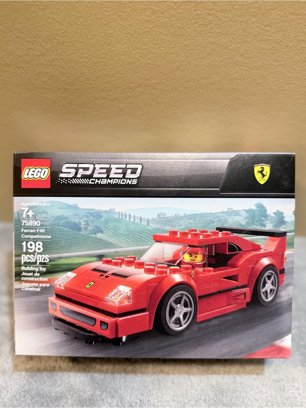 LEGO Speed Champions Red Ferrari F40 Unopened